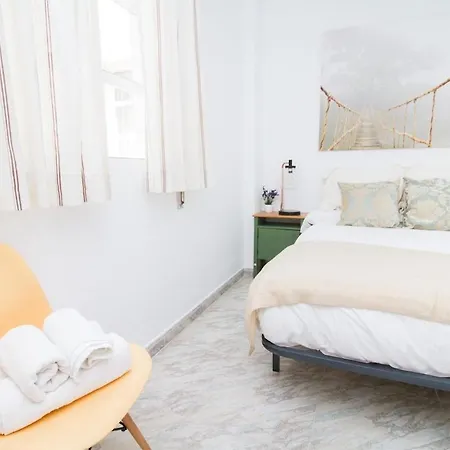 C57 - Spacious And Bright Apartment