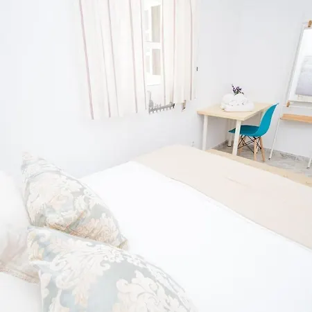 C57 - Spacious And Bright Apartment *
