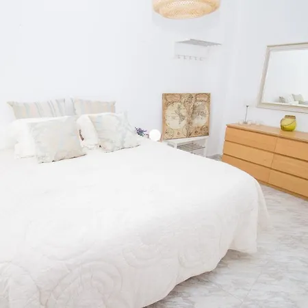 C57 - Spacious And Bright *