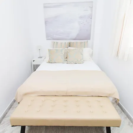 C57 - Spacious And Bright Appartement Málaga